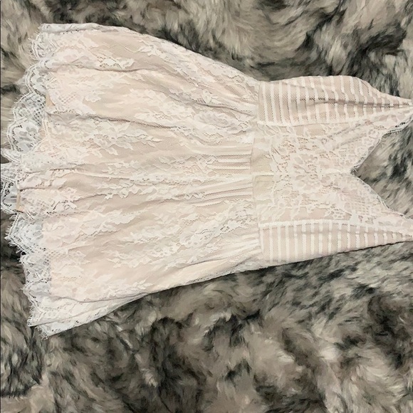 Lace Romper - Picture 1 of 3